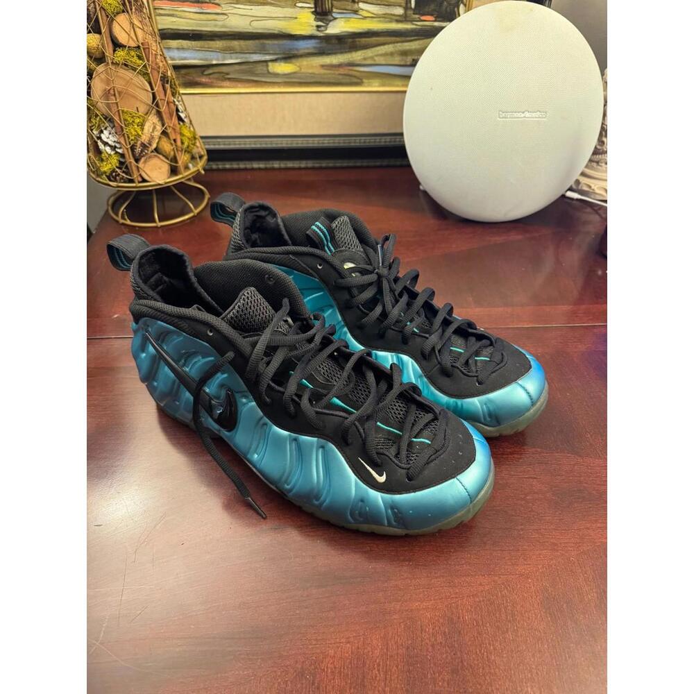 Size-15 Nike Air Foamposite  Anthracite